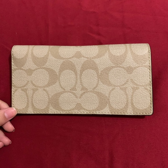 🛑( SOLD )Coach Signature Bifold Wallet - Picture 7 of 7